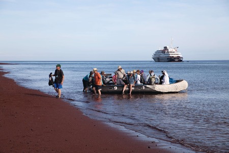 Cruise to the Galápagos