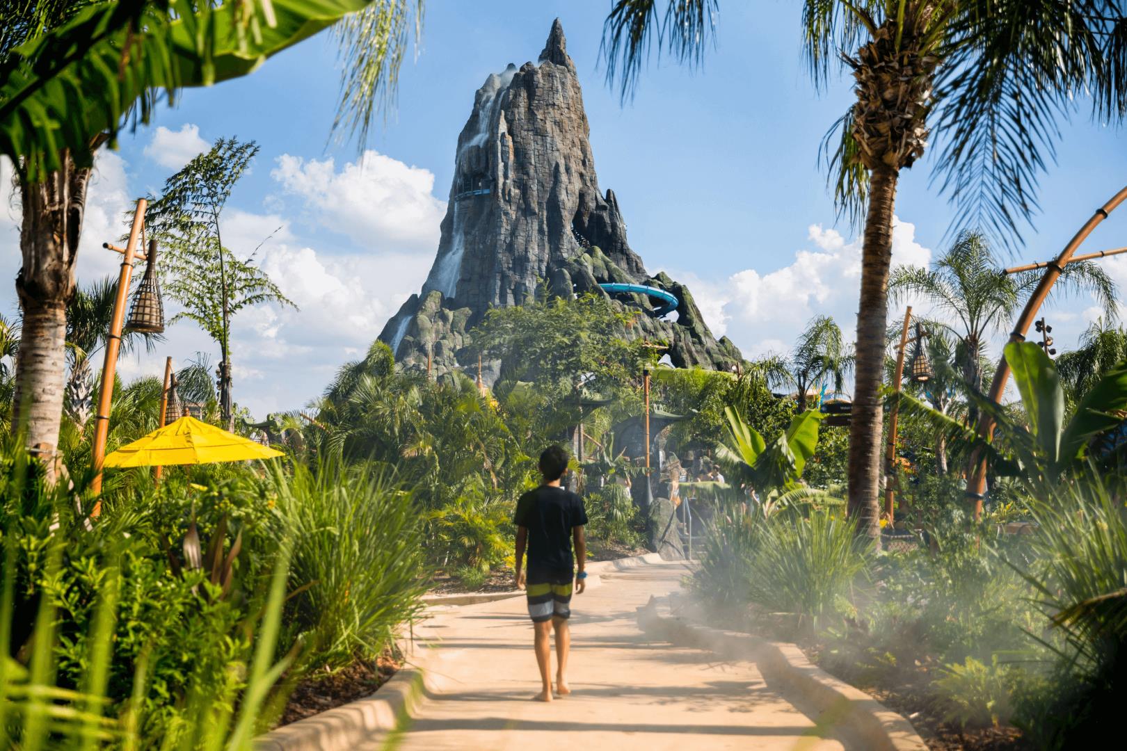 Volcano Bay Walk 