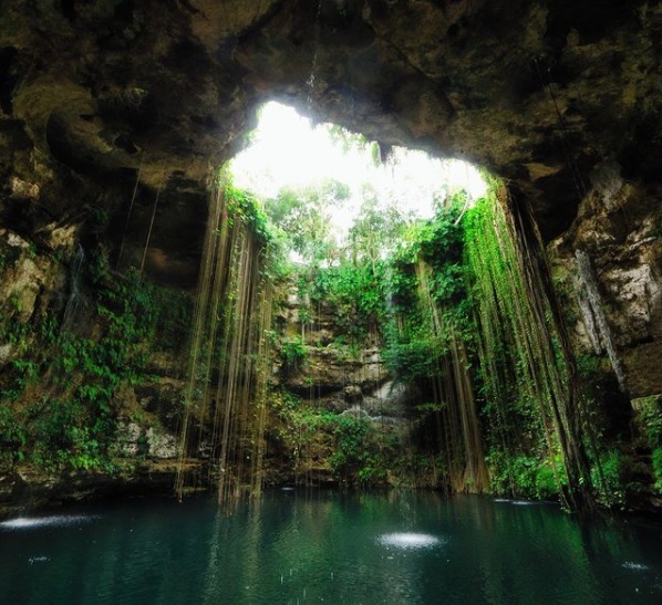 Cancun travel agency