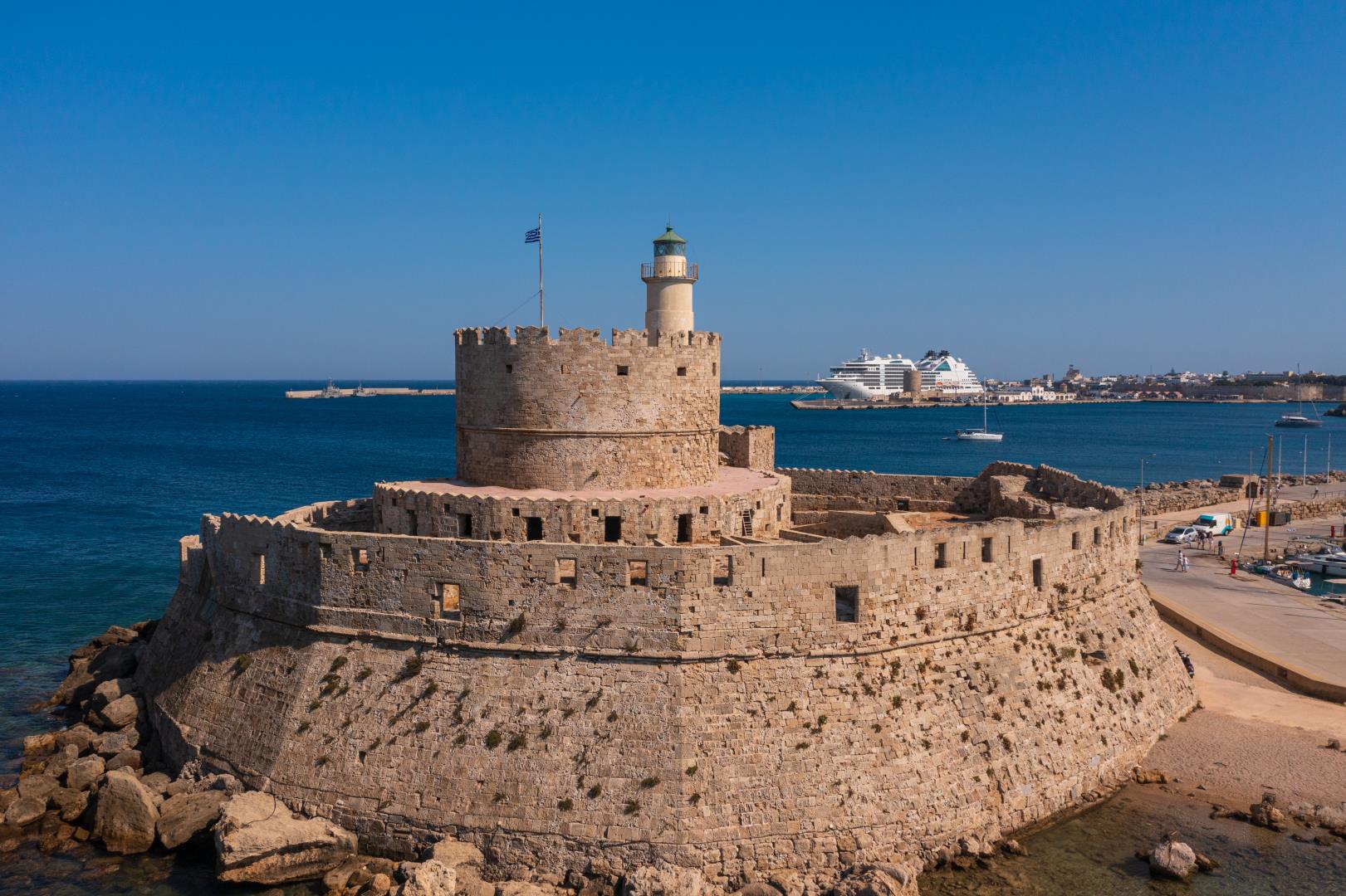 travel agency near me