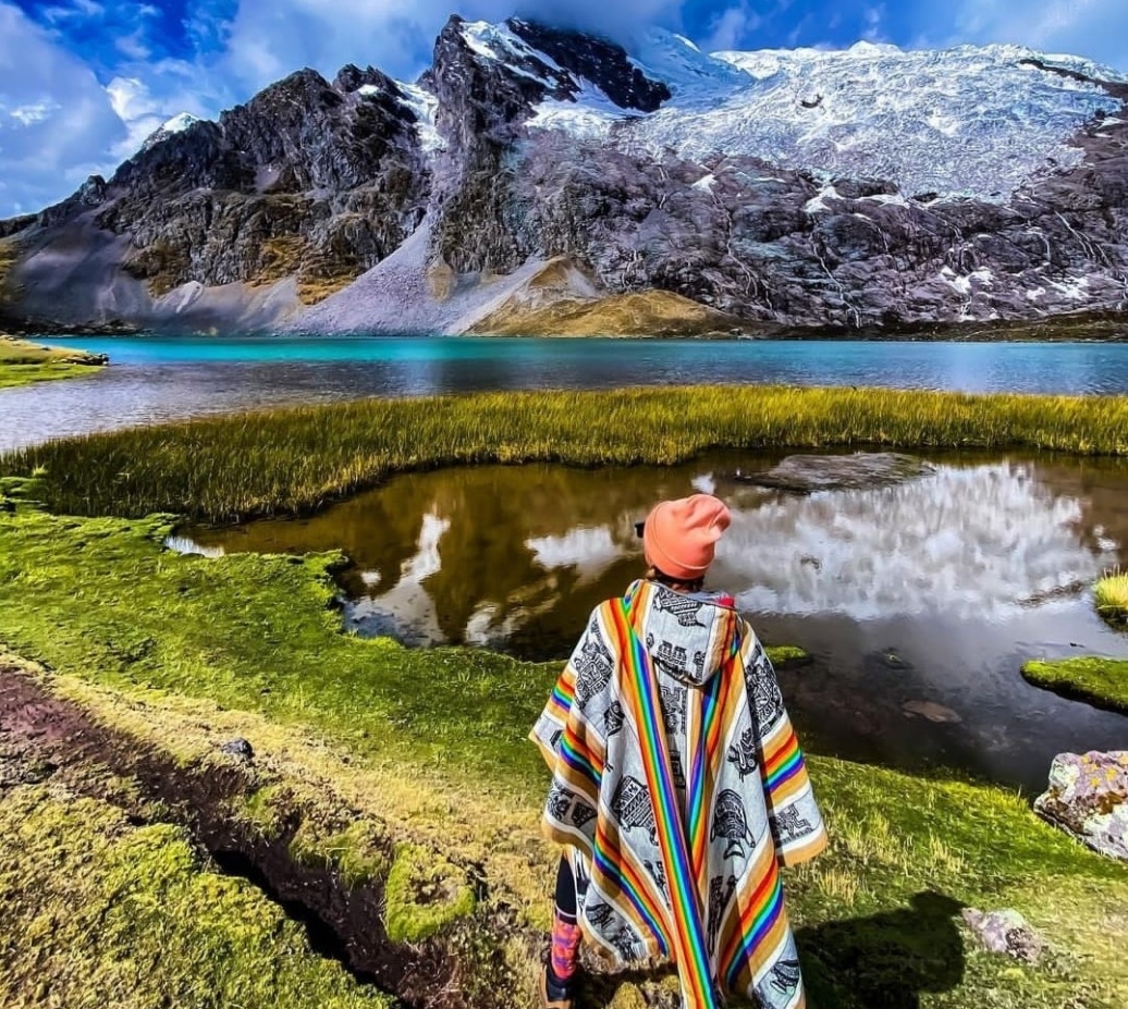 travel agency near me